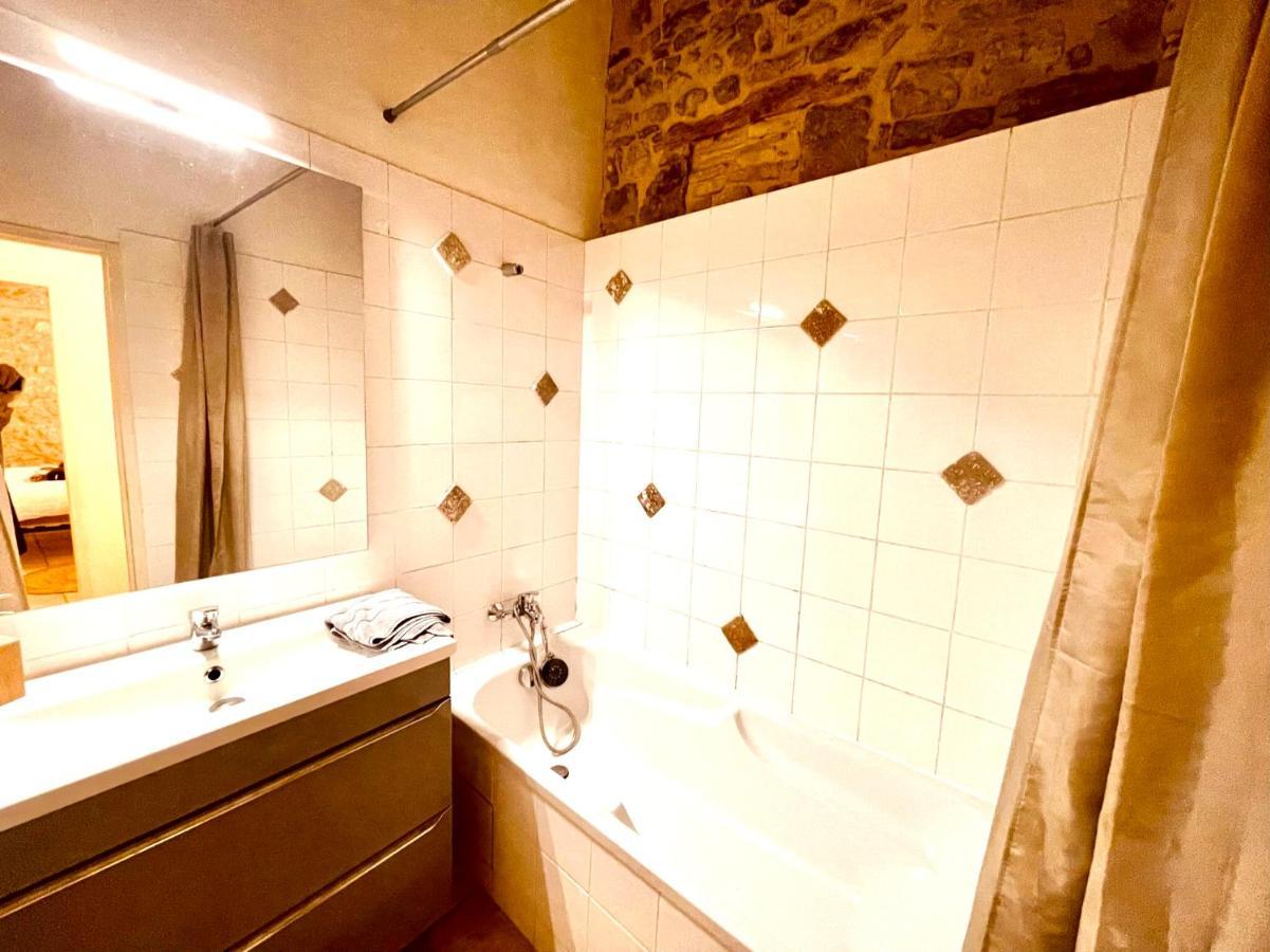 Le Moka Charmant Appartement Au Coeur De Ville Nimes Ngoại thất bức ảnh